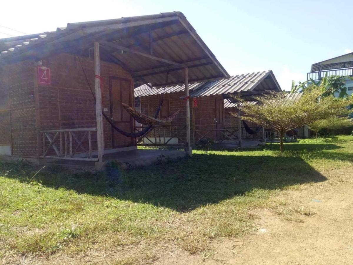 Sleepy Hut Pai Hotel Luaran gambar